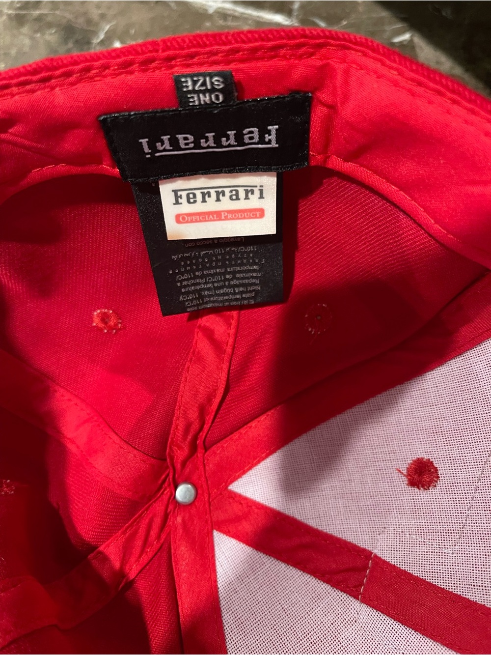 Ferrari Red Racing Jacket & Hat - Picture 8 of 12